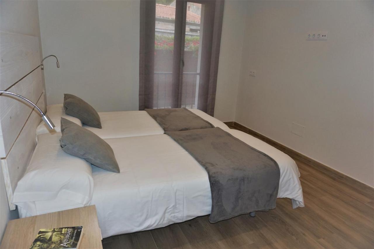 Apartamentos La Playina Llanes Exteriér fotografie
